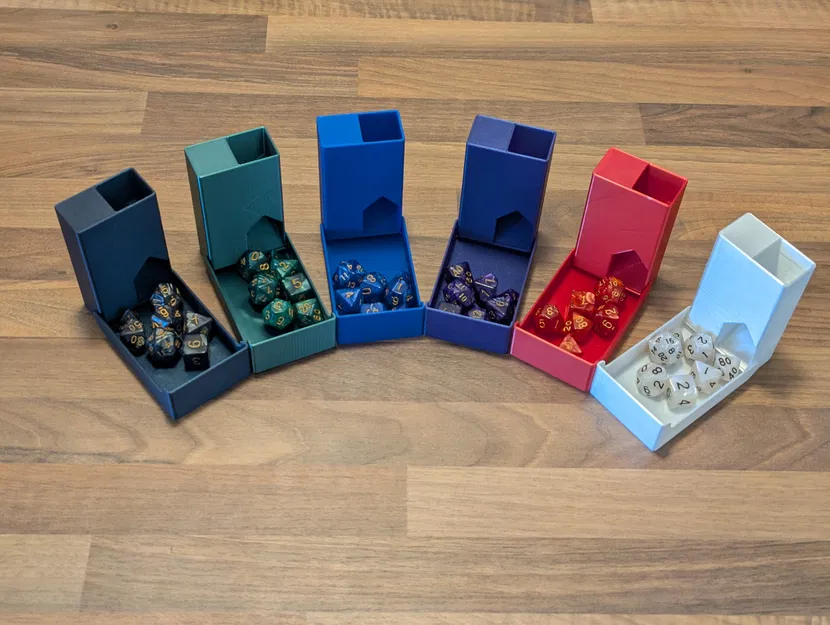 Dice tower bỏ túi kèm hộp chứa (print in place) - Image 1