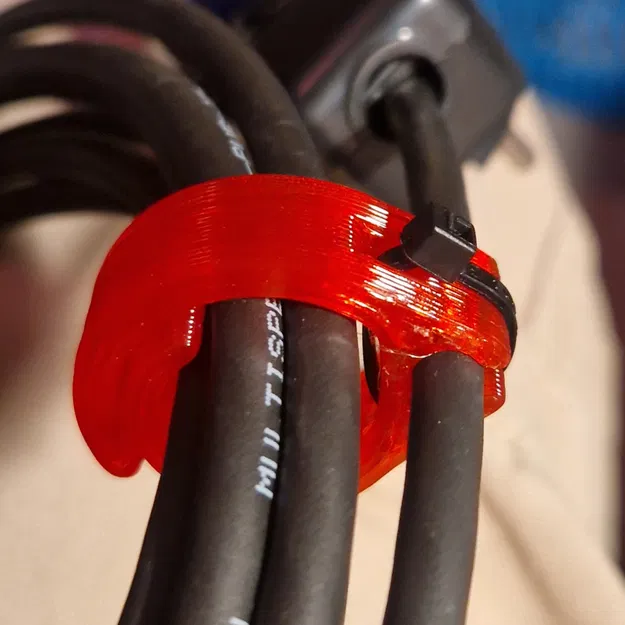 Kẹp dây cáp TPU (TPU cable clip) - Image 1