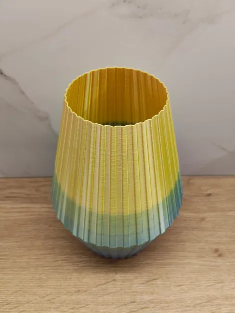 Bình hoa (Flower vase) in 3D - Image 2