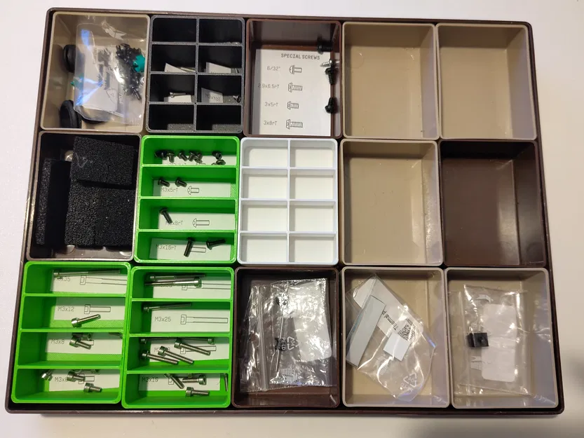 Hộp đựng Sortimen có vách ngăn kích thước: 75mm x 57.5mm x 28.5mm - Image 1