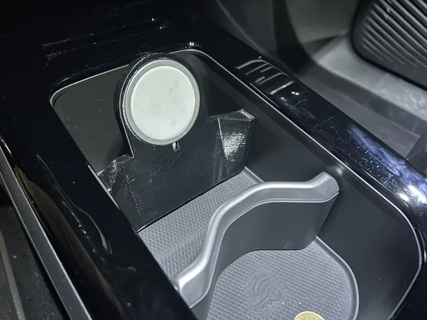 Giá đỡ MagSafe cho iPhone lớn gắn console trung tâm ID.4 - Image 1