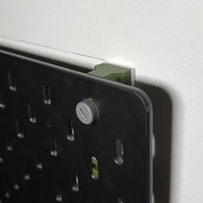 Bề mặt gắn Skådis bằng 3M Command Strip XL (Skådis Command Strip XL Mounting Surface)