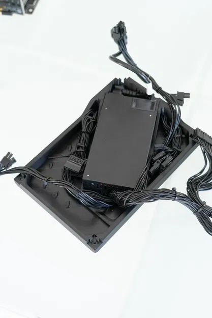 BeamCase SFF - giá gắn FlexATX phía trước (front FlexATX mount) - Image 4