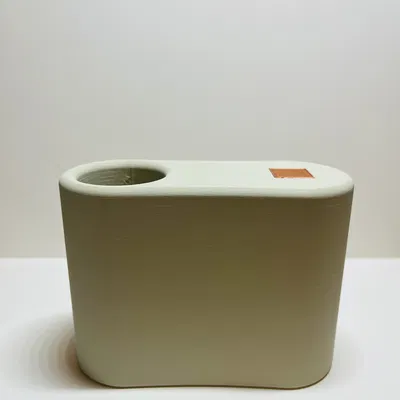 Chậu trồng cây có que báo mực nước