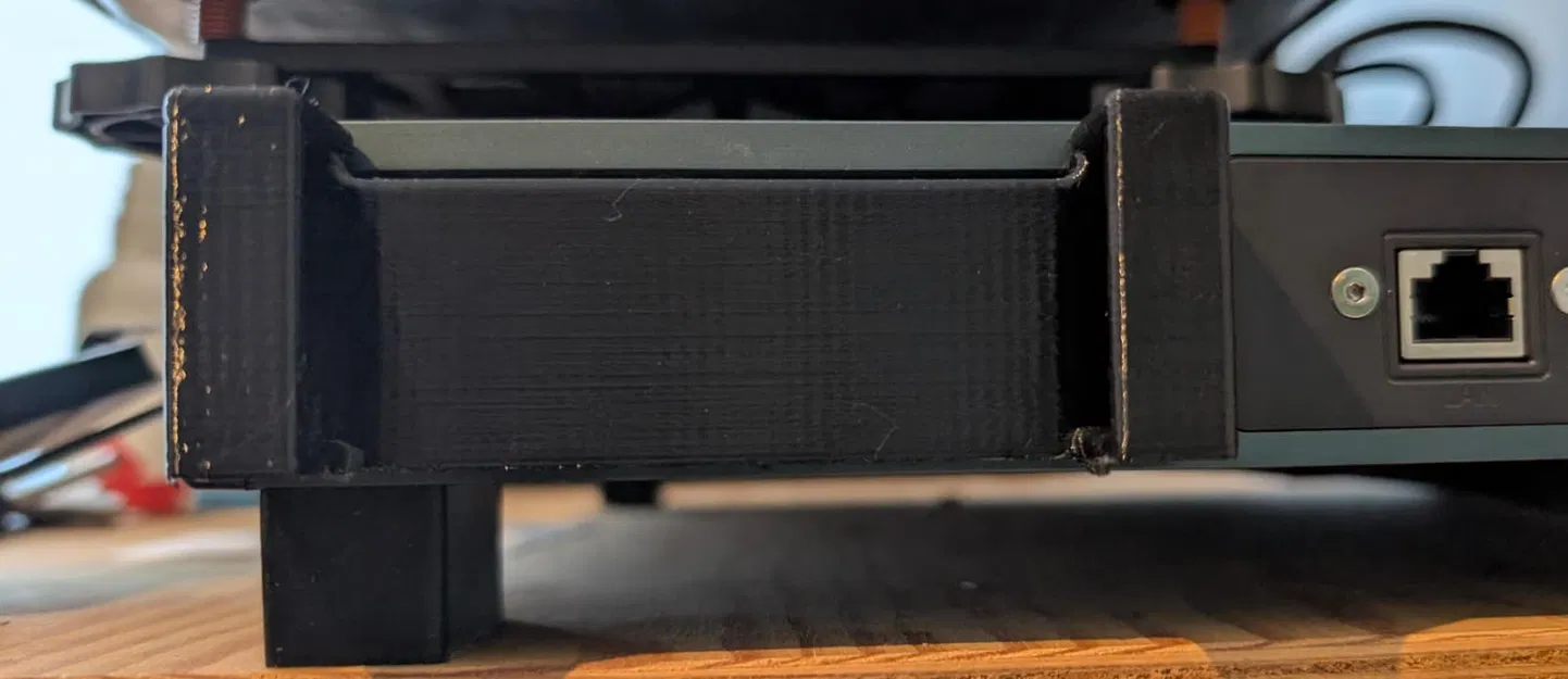 Giá gắn USB Hub lên Linear Rail (Linear Rail USB Hub Mounting) - Image 1