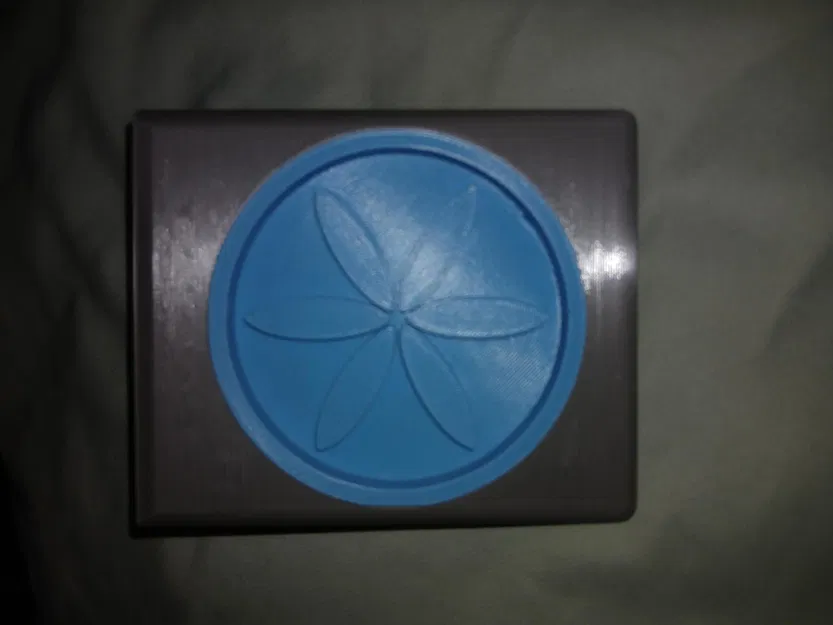 Kệ Trưng Bày Sage Medallion (Sage Medallion Display) - Image 2