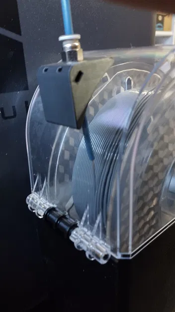 Creality Dry Box 2.0 Bowden Tube Strain Relief v2 (PC4-M10) - Image 3