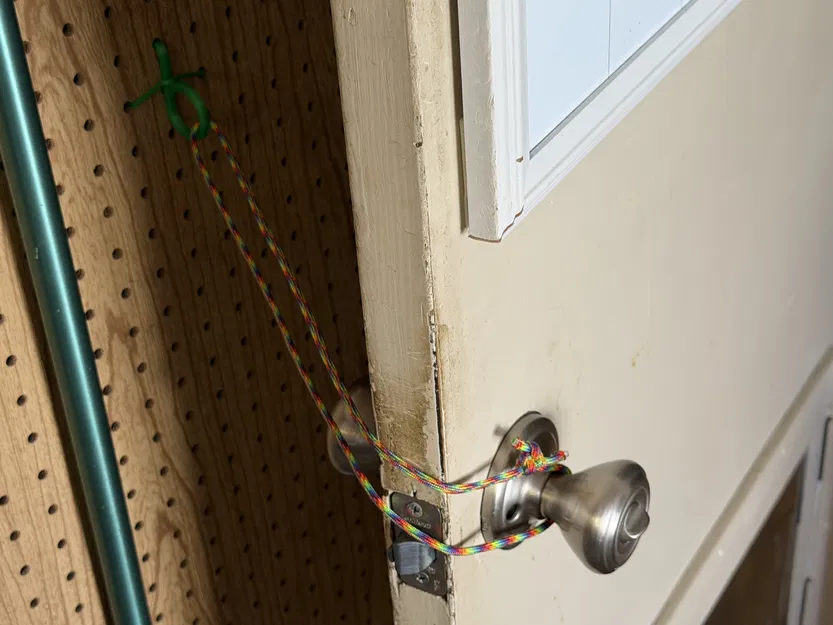 Pegboard Loop - Image 2