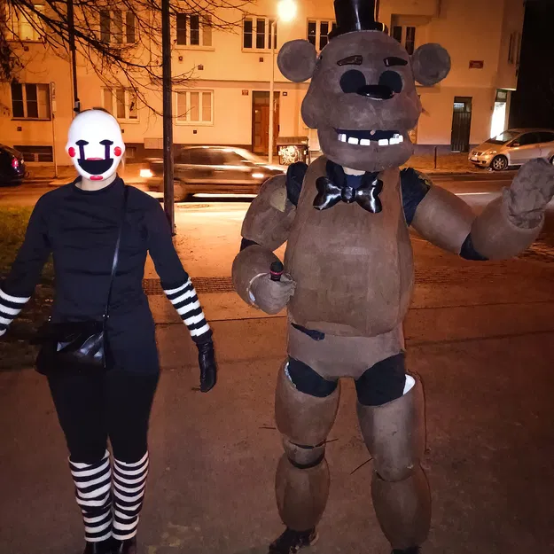 Bộ Cosplay Freddy Fazbear Full-Body Suit (FNaF) dạng mặc được - Image 1