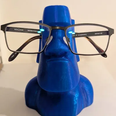 Giá đỡ kính Moai