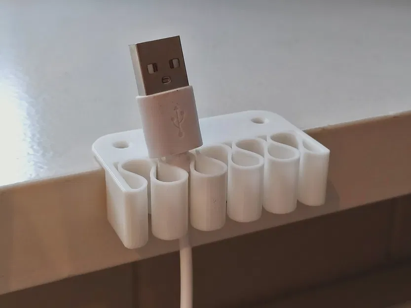 Kẹp Giữ Dây Cáp Đa Năng (Universal Cable Holder) - Image 2