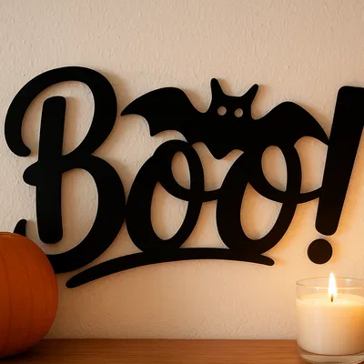 Bảng treo tường Halloween “BOO!”