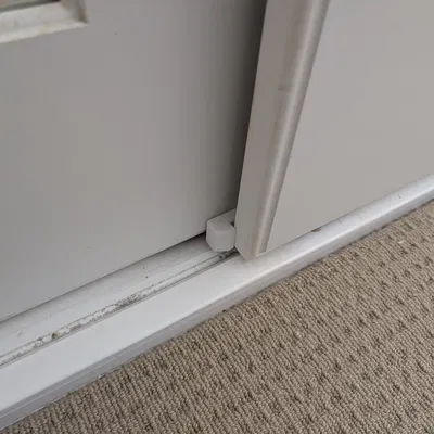 Khóa An Toàn Trẻ Em Cho Cửa Lùa (Sliding Door Child Lock)