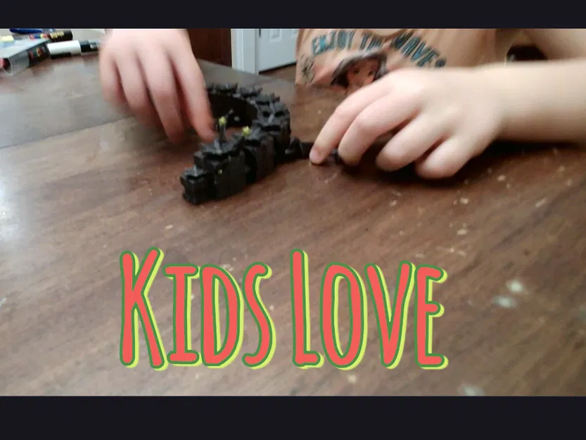 Rồng Quà Tặng Giáng Sinh (Christmas Gift Dragon) - Image 2