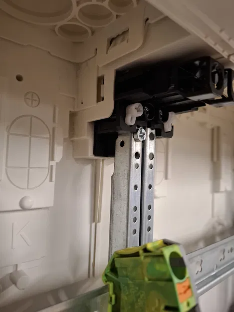 Spacer Hager UWxxU cho tủ ZB (UW71U / UW51U / v.v.) - Image 7