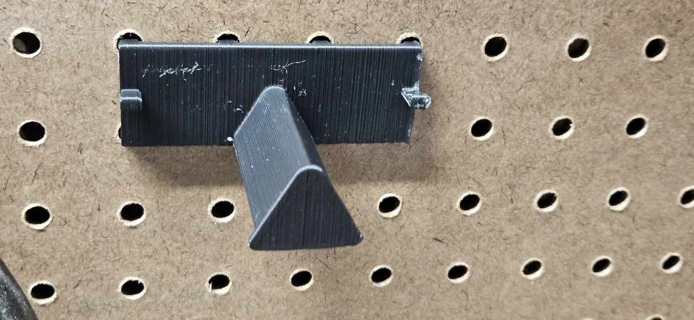 Giá treo kính bảo hộ cho pegboard - Image 1