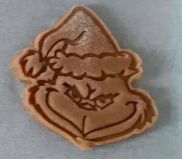 Khuôn cắt bánh quy Grinch (Grinch cookie cutter) kèm stamp - Image 2