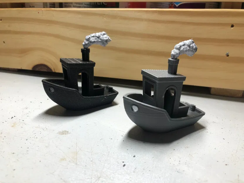 Mô hình Benchy có khói thoát ra - Image 3