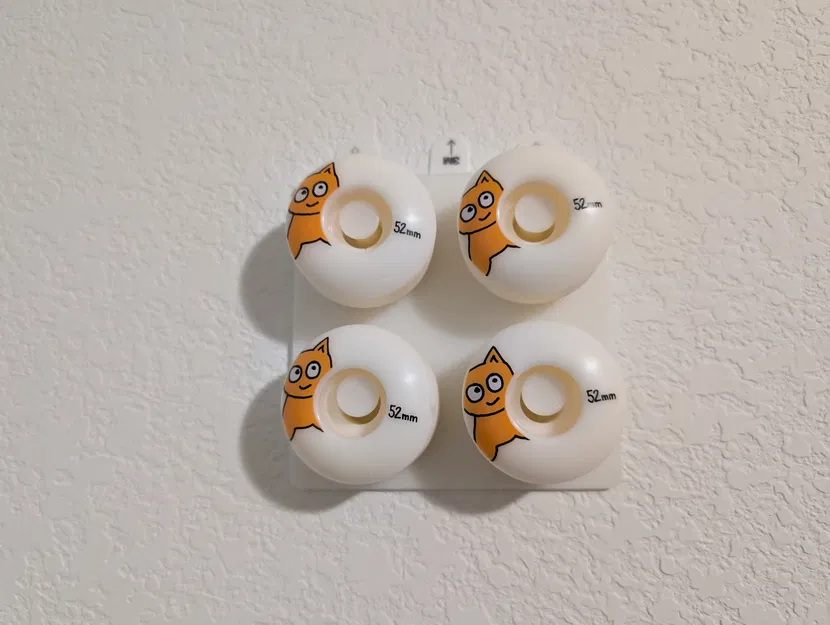 Giá Treo Bánh Xe Ván Trượt Lên Tường - Image 1