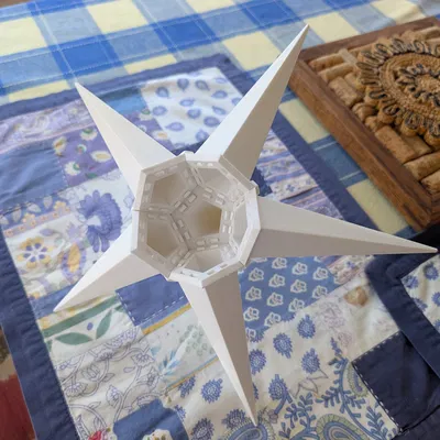 Ngôi Sao Giáng Sinh 12 Cánh (12-point Christmas Star)