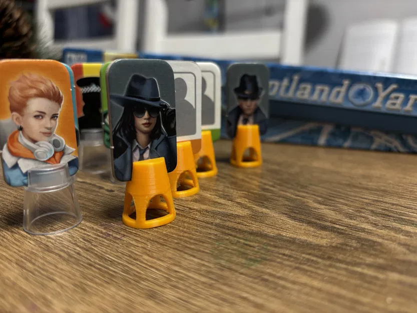 Giá đỡ thẻ người chơi Scotland Yard (Player Card Stand Holder) - Image 1