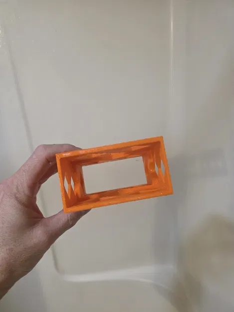 Giá treo/đỡ chai Bodywash lộn ngược (Bodywash holder) - Image 3