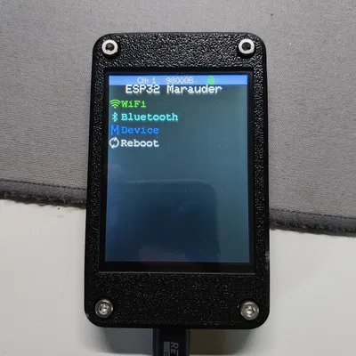 Vỏ CYD phần 1 có logo Marauder