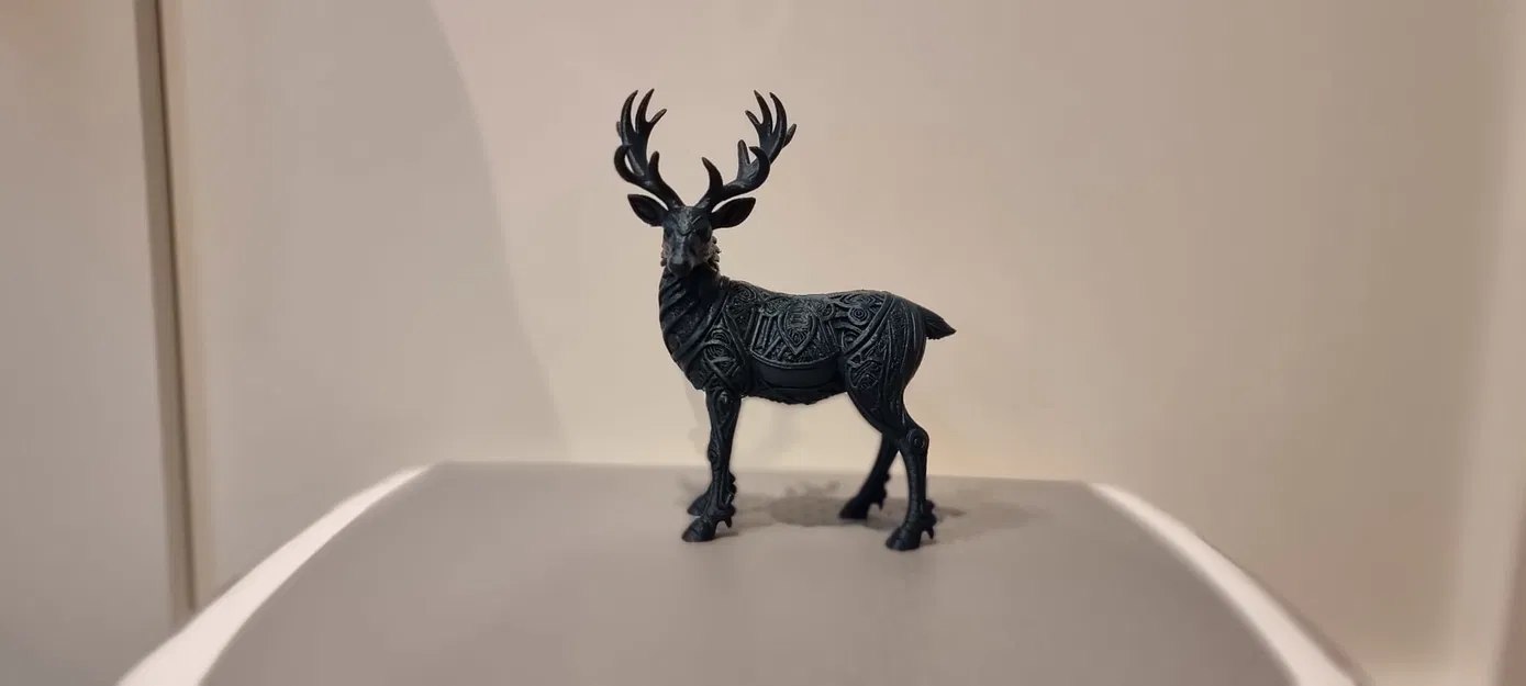 Trang trí hươu uy nghi (Majestic deer decor) - Image 3