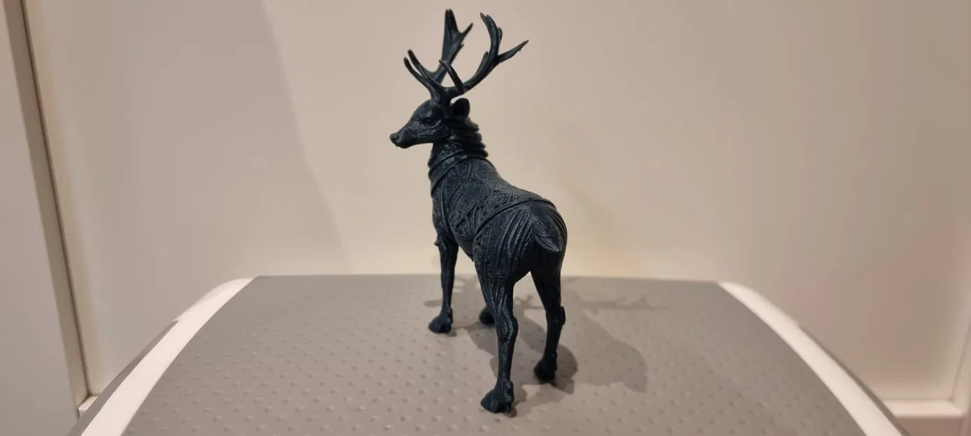 Trang trí hươu uy nghi (Majestic deer decor) - Image 5