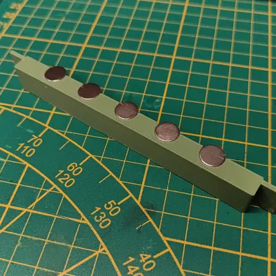 Kugelfangeinsatz 14x14cm dùng nam châm 10x2mm