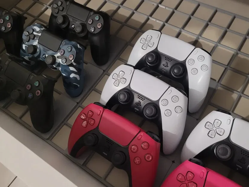 Giá đỡ Gridfinity cho tay cầm Xbox One, PS4, PS5 & Switch Pro - Image 3