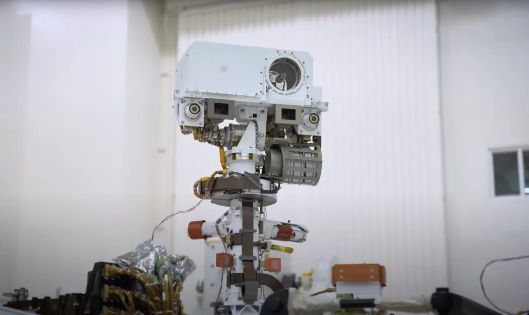 Mars Rover: Perseverance (Articulated) – Mô hình rover Perseverance khớp cử động - Image 10