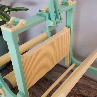 Fall is looming !! The weaving loom – Khung cửi dệt để bàn