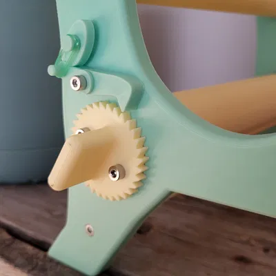 Fall is looming !! The weaving loom – Khung cửi dệt để bàn