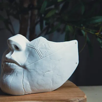 Mặt nạ Alicia - Clair Obscur Expedition 33