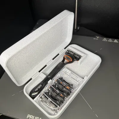 Hộp du lịch dao cạo Gillette Fusion kèm ngăn đầu lưỡi (Print-in-Place, No Supports)