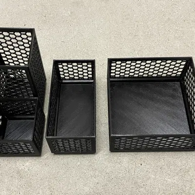 Hộp Xếp Chồng Đục Lỗ Lục Giác (Stackable Boxes with Hexaconal Perforation)