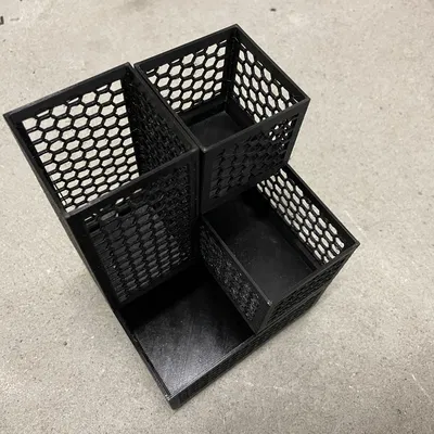 Hộp Xếp Chồng Đục Lỗ Lục Giác (Stackable Boxes with Hexaconal Perforation)