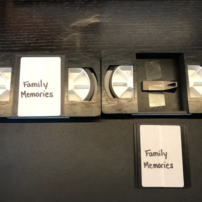 Mini VHS Tape (Băng VHS Mini Có Ngăn Bí Mật)