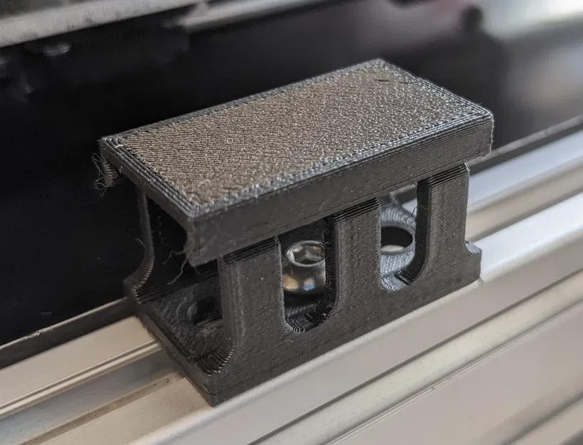 Ống dẫn cáp cho aluminium extrusion (Cable Duct) - Image 1