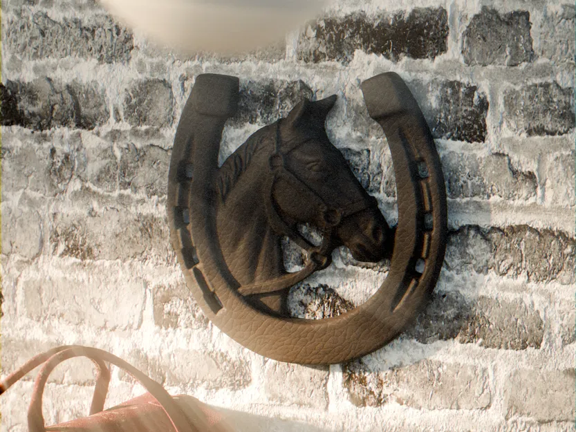 Móng ngựa kèm đầu ngựa – trang trí treo tường - Image 1