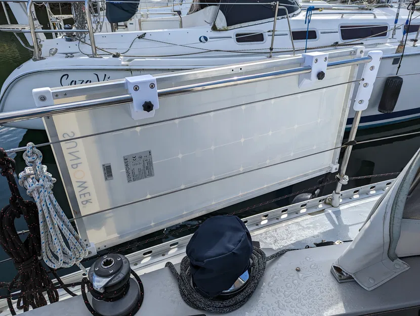 Bát gắn rail và khung cho tấm flexible solar panel - Image 2