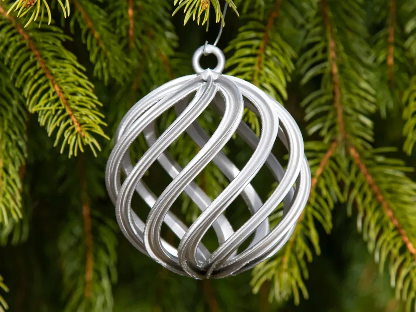 Quả Cầu Noel Xoắn Ốc Hở 2025 (Open Spiral Christmas Ball 2025) - Image 1