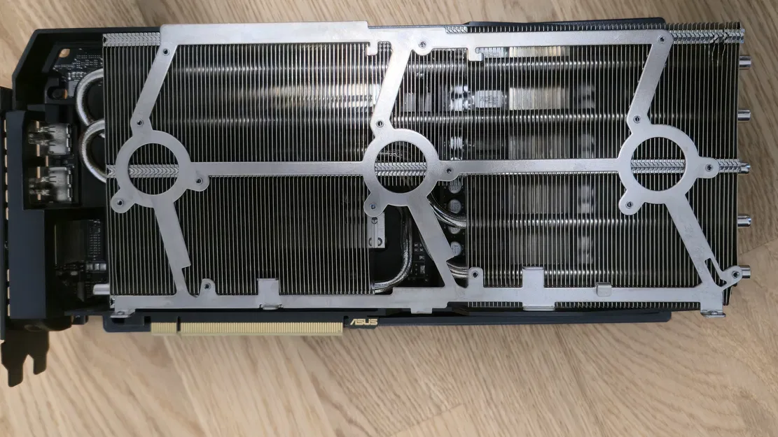 ASUS ROG Strix GeForce RTX 2080 Ti - Shroud quạt custom - Image 4