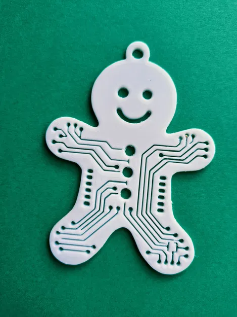 Ornament Cyber-Gingerbread Buddy – Người Bánh Gừng Mạch Điện - Image 1