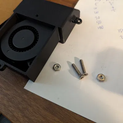 Ống dẫn lọc khí tuần hoàn trong AD5X kèm điều khiển tốc độ quạt (PWM)