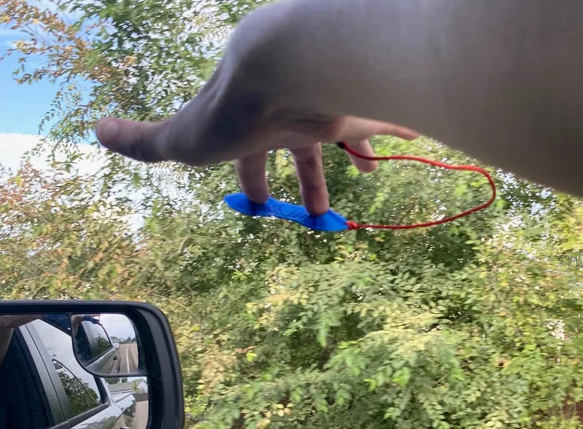 AirSurfer Lite – Đồ chơi lướt gió cho ngón tay (in 1 mảnh) - Image 2