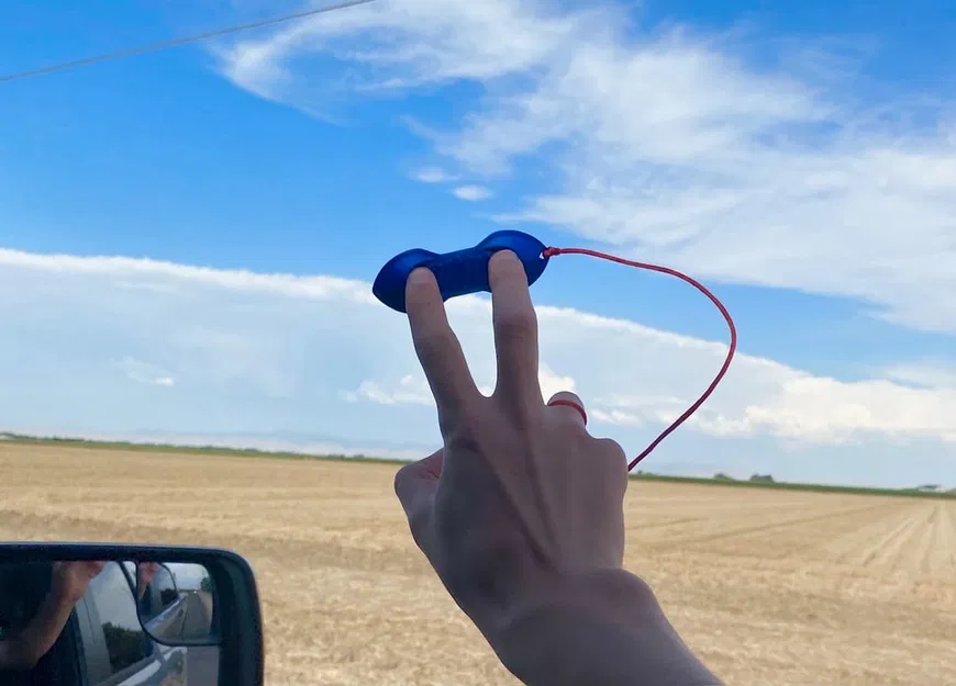 AirSurfer Lite – Đồ chơi lướt gió cho ngón tay (in 1 mảnh) - Image 3