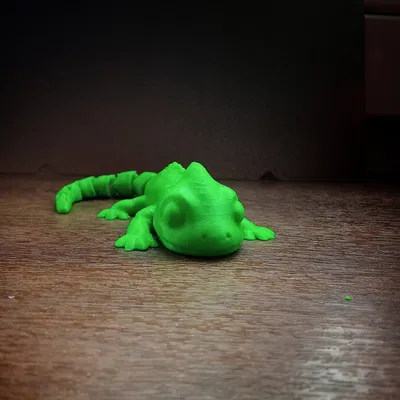 Tắc kè dễ thương – đồ chơi khớp nối (Articulated) – free to sell