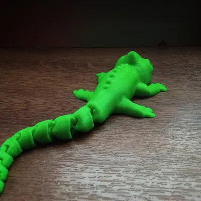 Tắc kè dễ thương – đồ chơi khớp nối (Articulated) – free to sell